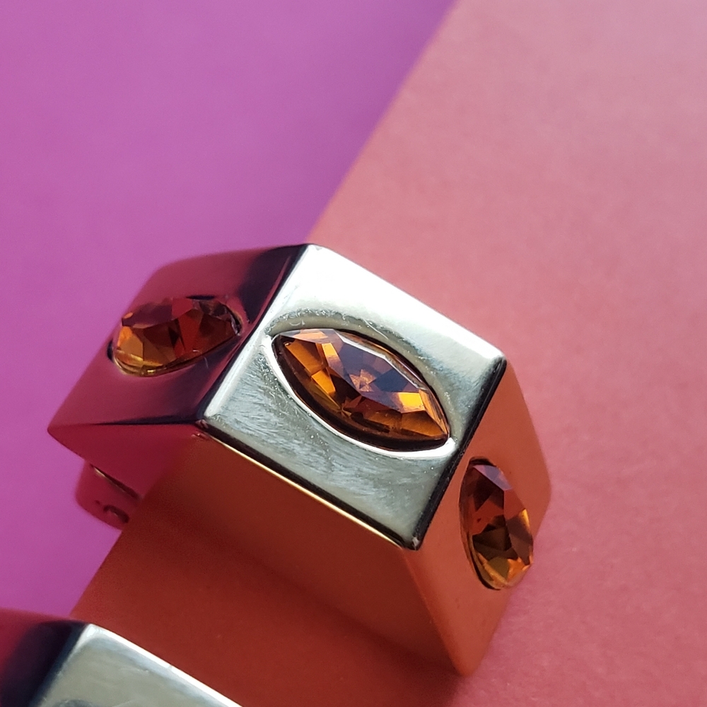 Glam Vtg Kjl Faceted Geometric Gold Clip On Earri… - image 4